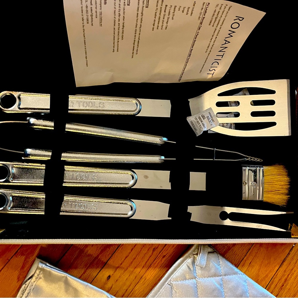 Grill set BRAND NEW NEVER USED